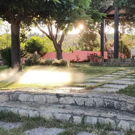 Casa A 150 Metri Dal Mare Vakantiehuis *