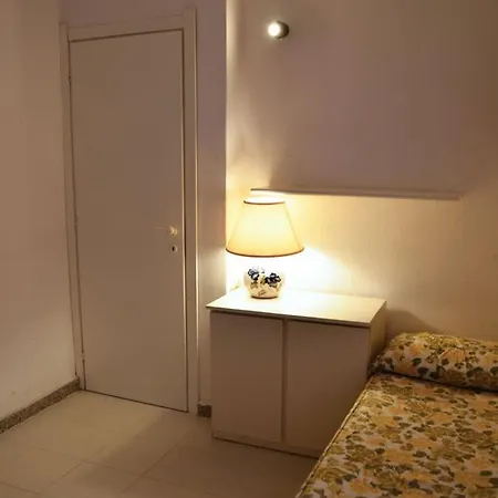Casa A 150 Metri Dal Mare Vakantiehuis *