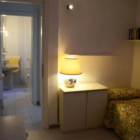 Casa A 150 Metri Dal Mare Vakantiehuis Villasimius