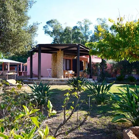 Vakantiehuis Casa A 150 Metri Dal Mare Villasimius