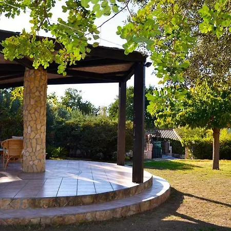 Casa A 150 Metri Dal Mare Vakantiehuis