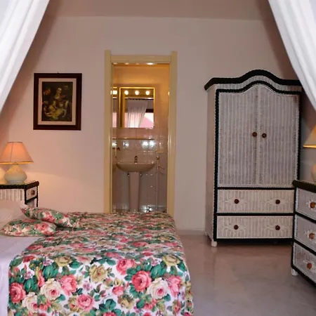 Casa A 150 Metri Dal Mare Vakantiehuis